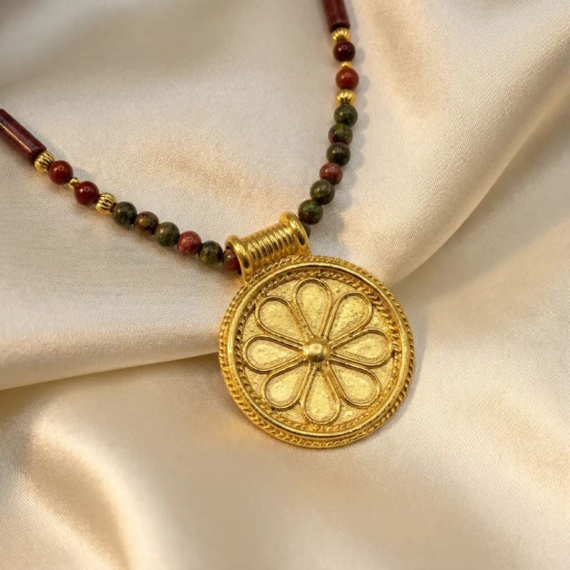 Collar Roseta Grande