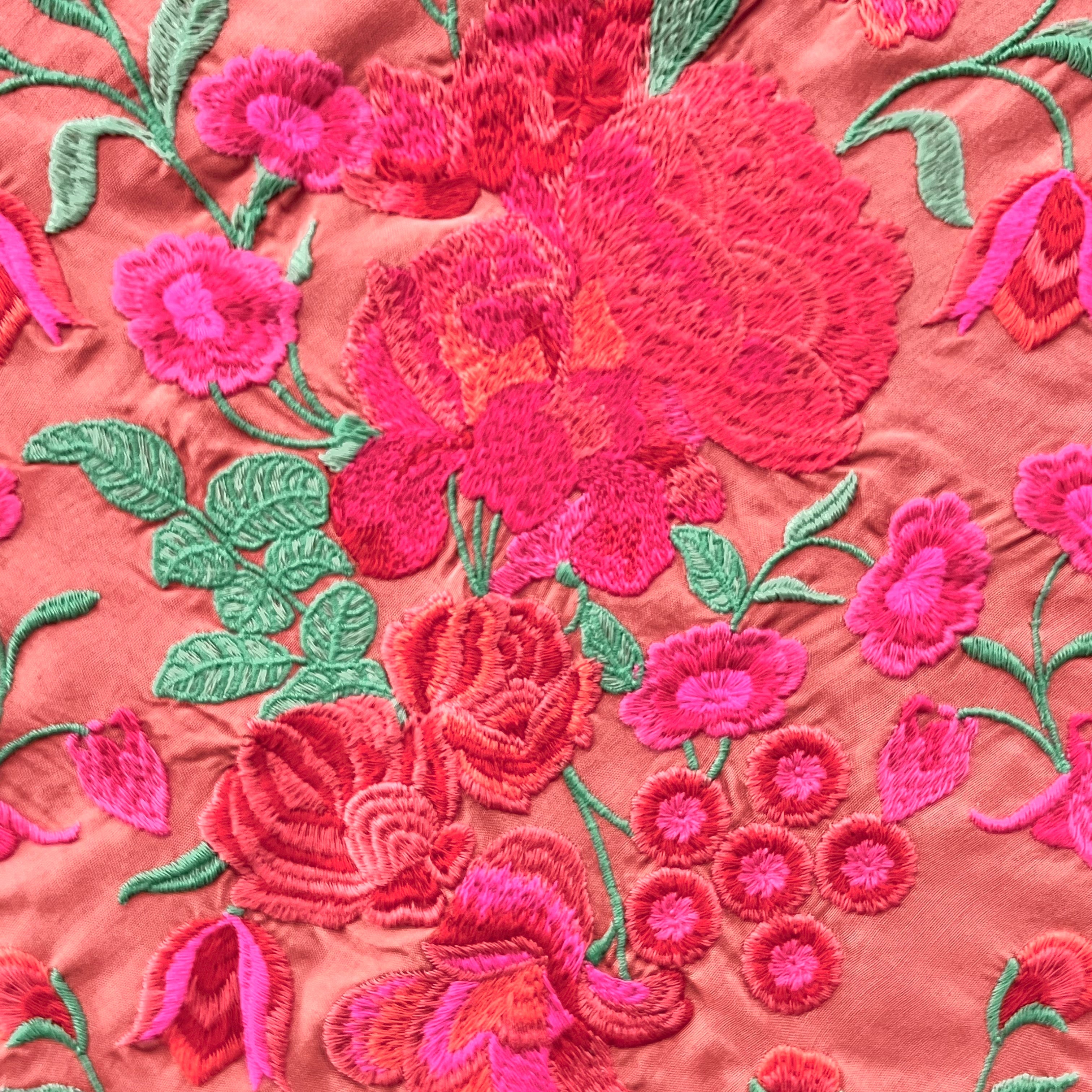 Mantoncillo Lola Coral - Oro 1