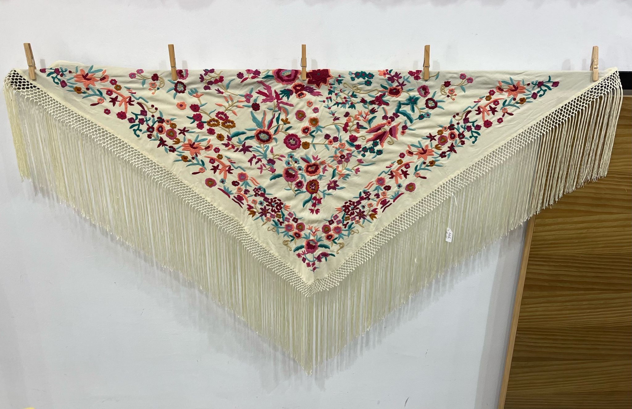 Mantoncillo Adela Marfil